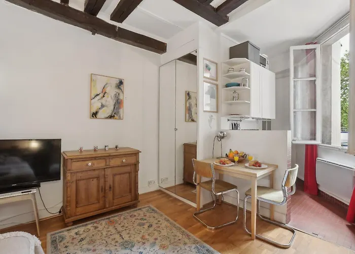 Appartement Bnbnova - La Seine & Rivoli Parijs