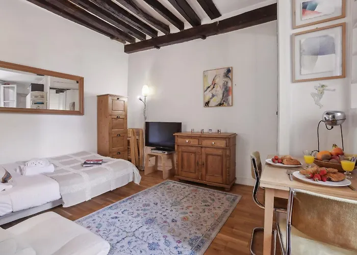Appartement Bnbnova - La Seine & Rivoli Parijs